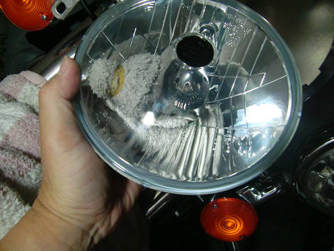 headlight-bulb01.jpg